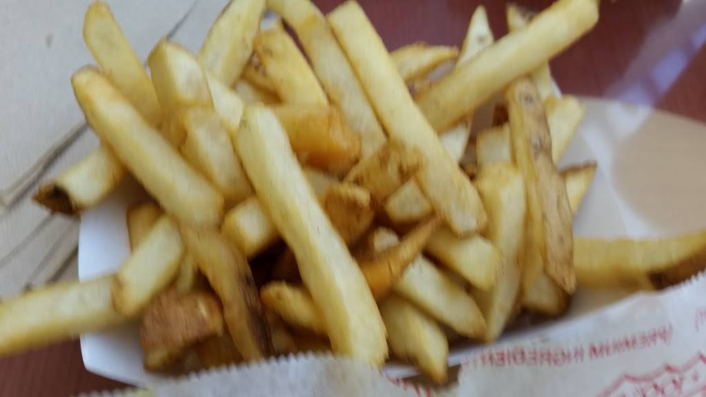 Charleys Philly Steaks | restaurant | 4230 Belden Village Mall, Canton, OH 44718, USA | 3309498795 OR +1 330-949-8795