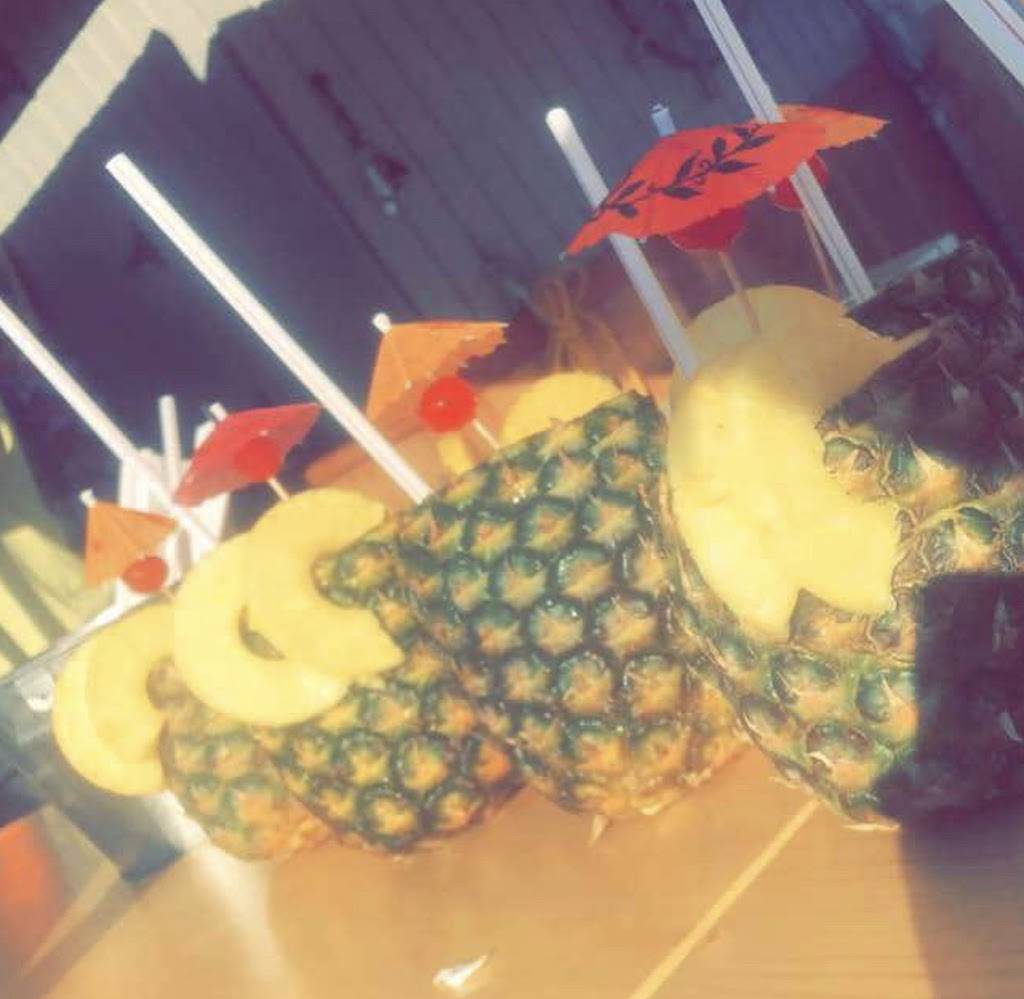 Big Kahuna Pineapple Drink Company LLC | restaurant | 11871 Lake Ave #9, Lakewood, OH 44107, USA | 2164540424 OR +1 216-454-0424
