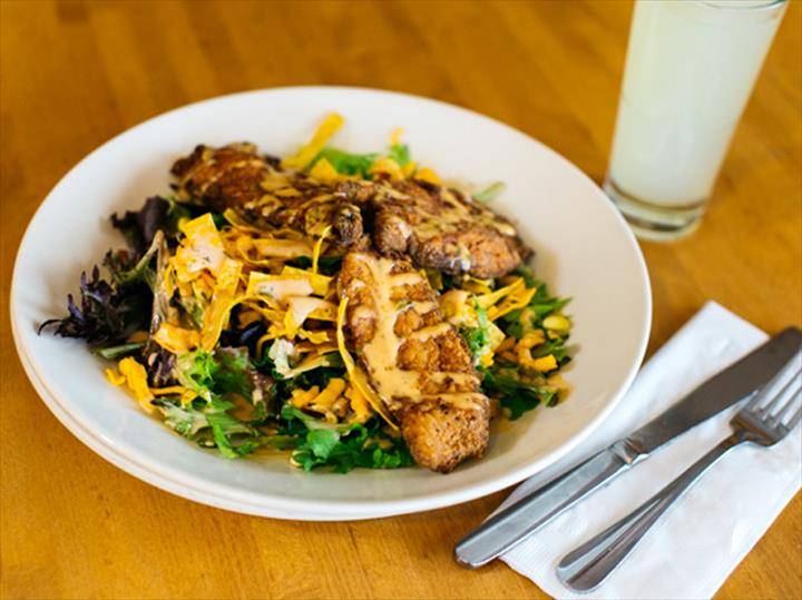 Apple Villa Famous Pancakes - Catering | restaurant | 1961 W Wilson St, Batavia, IL 60510, USA | 6304068022 OR +1 630-406-8022