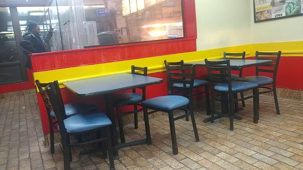 Churchs Chicken | restaurant | 18138 W Seven Mile Rd, Detroit, MI 48219, USA | 3135381440 OR +1 313-538-1440