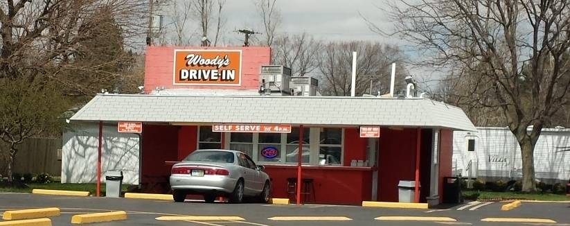 Woodys Drive In | restaurant | 1630 E State St, Fremont, OH 43420, USA | 4193329790 OR +1 419-332-9790