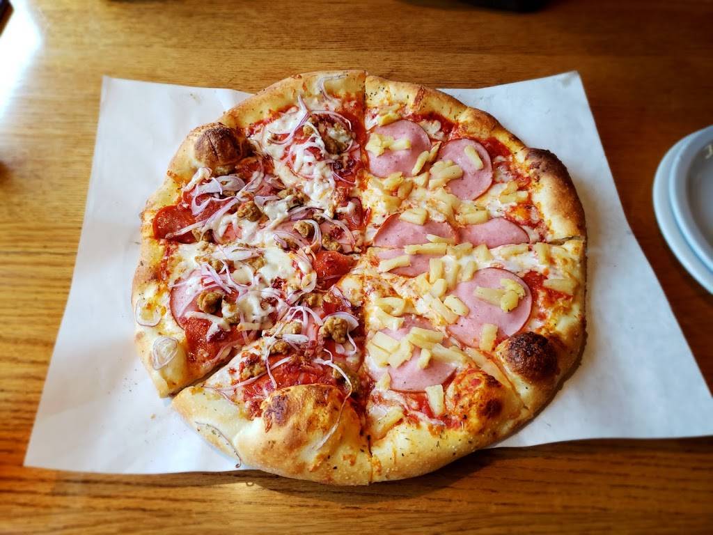 Andrews Pizza | bakery | 310 SW 2nd St, Stevenson, WA 98648, USA | 5094278008 OR +1 509-427-8008