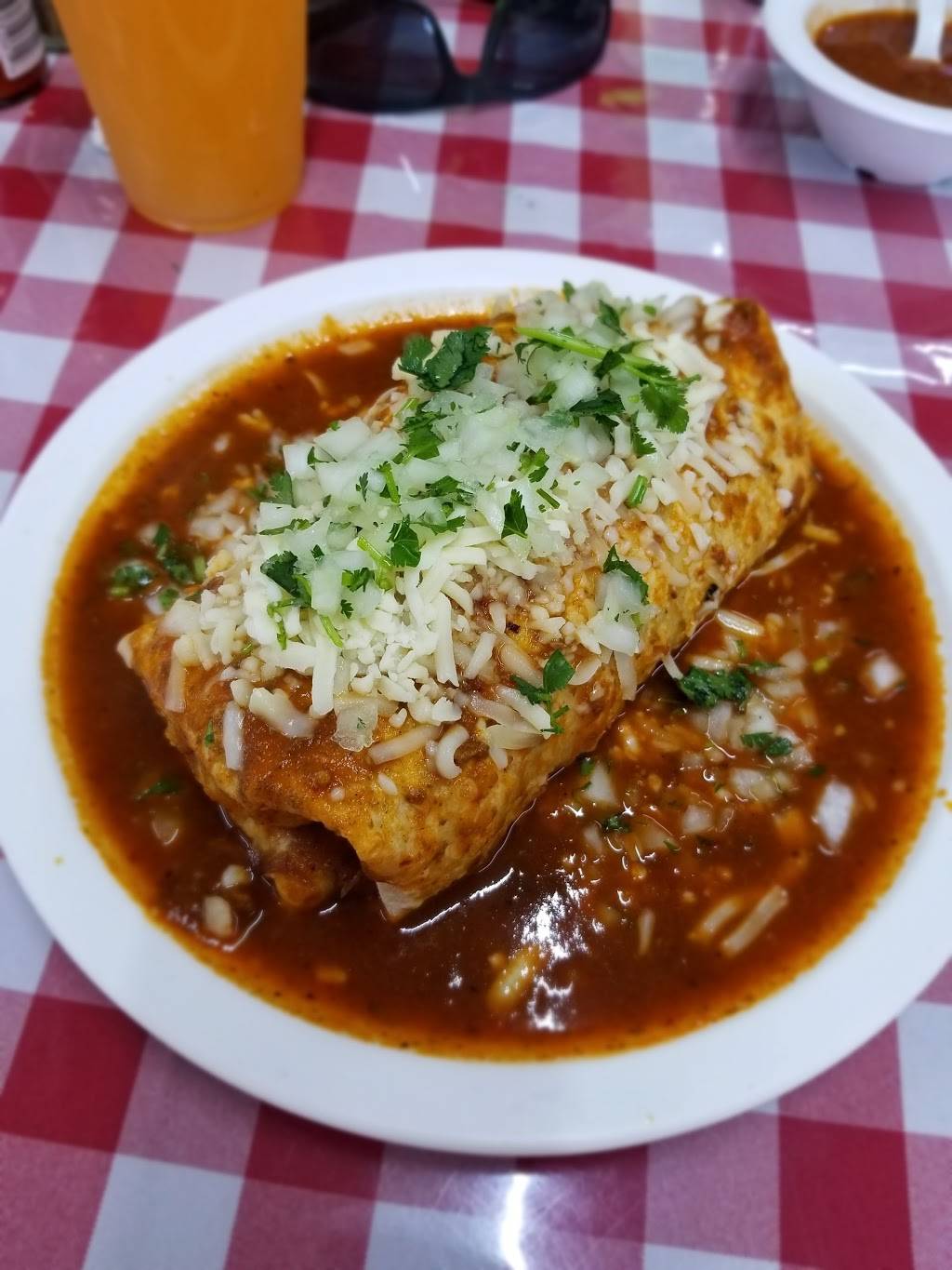 Lupitas Restaurant | restaurant | 2634 Idell St, Los Angeles, CA 90065, USA | 3232237835 OR +1 323-223-7835