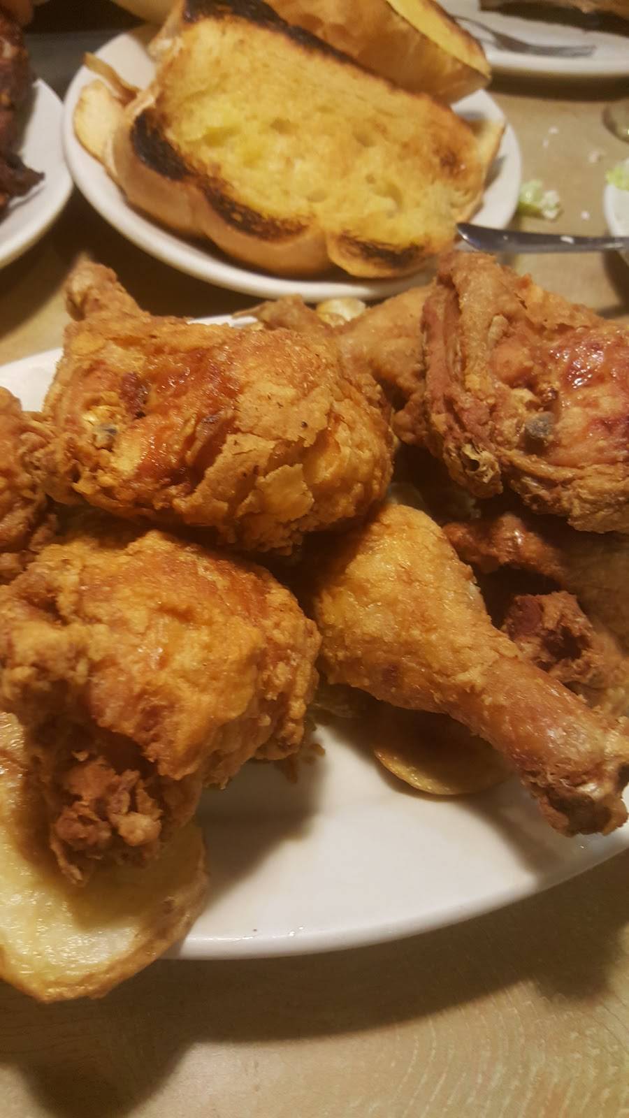 The BoneYard Bar-B-Q | restaurant | 7010 N Telegraph Rd, Dearborn Heights, MI 48127, USA | 3135610102 OR +1 313-561-0102