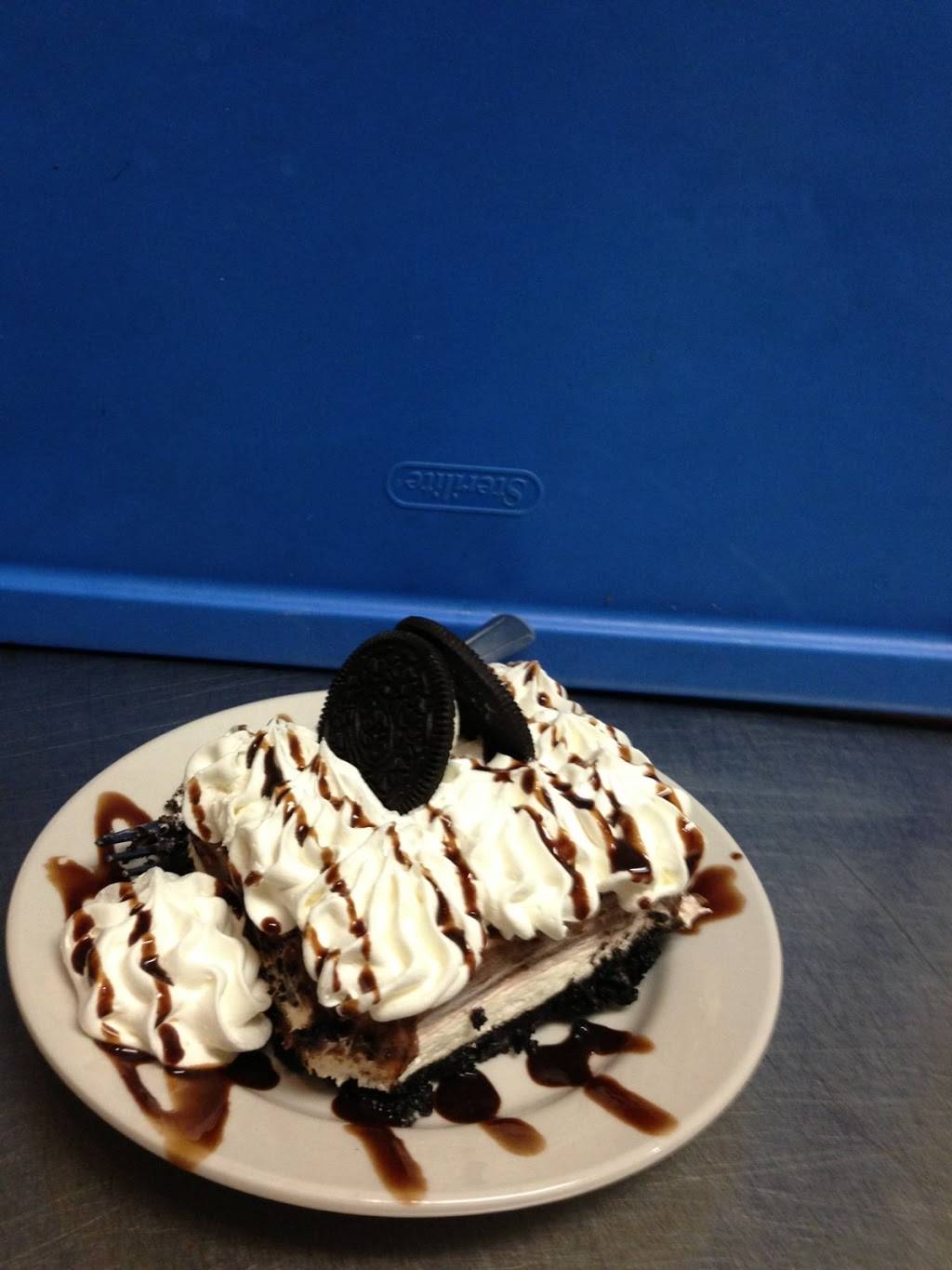 Robs Family BBQ | meal takeaway | 8990 W State Rd 84, Davie, FL 33324, USA | 9543702774 OR +1 954-370-2774