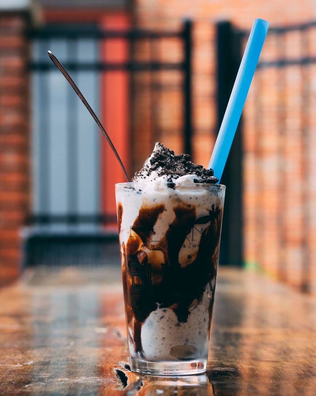 Black Sheep Burgers and Shakes | restaurant | 2160 W Chesterfield St, Springfield, MO 65807, USA | 4173680227 OR +1 417-368-0227