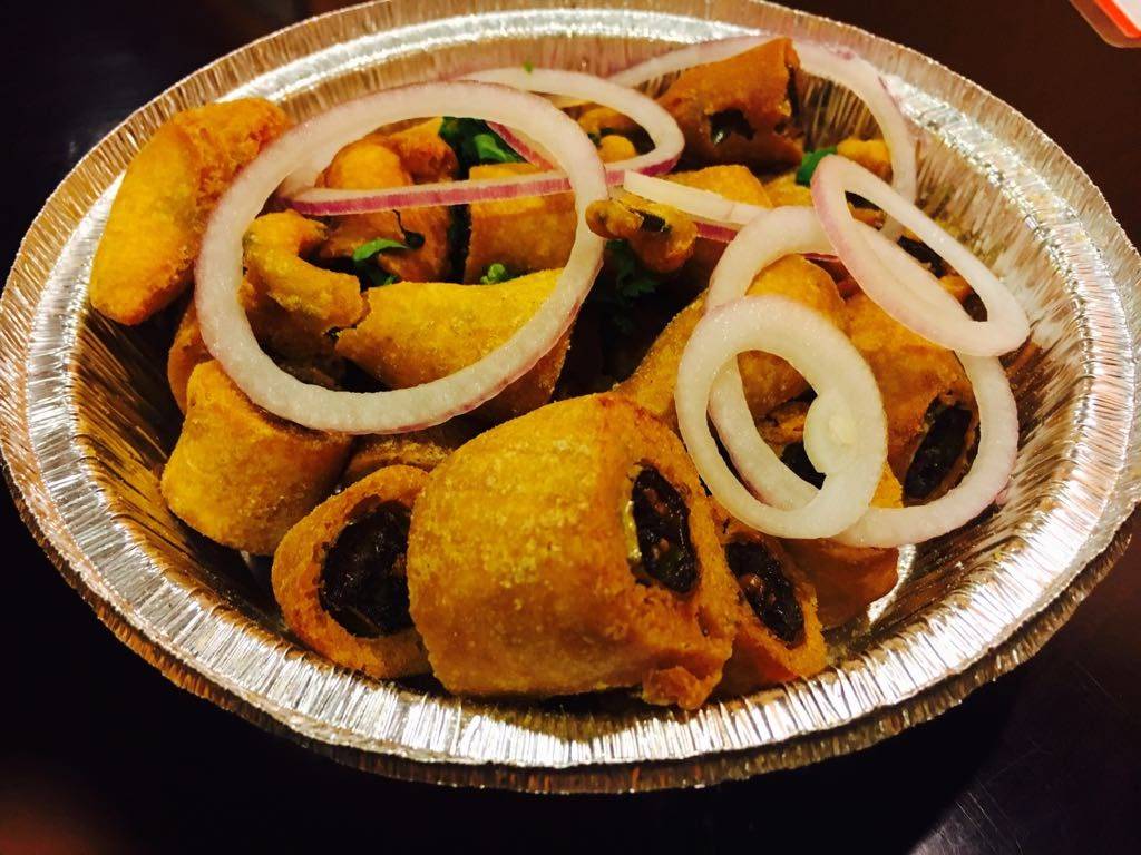 Biryani and Bites | restaurant | 15224 N 59th Ave #1, Glendale, AZ 85306, USA | 6024924642 OR +1 602-492-4642