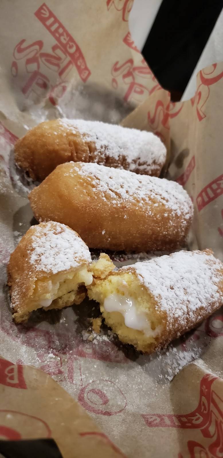 Odis 12 Sports Bar & Grille | restaurant | 3702 W 12th St, Erie, PA 16505, USA | 8144526347 OR +1 814-452-6347