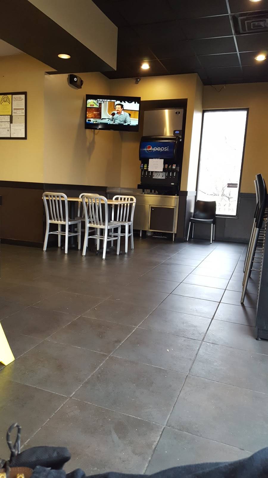 Pizza Hut | restaurant | 710 N Black Horse Pike, Mt Ephraim, NJ 08059, USA | 8562193323 OR +1 856-219-3323