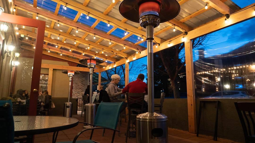 El Paraiso Mexican Cuisine | restaurant | 142 N Front St, Medford, OR 97501, USA | 5417799770 OR +1 541-779-9770