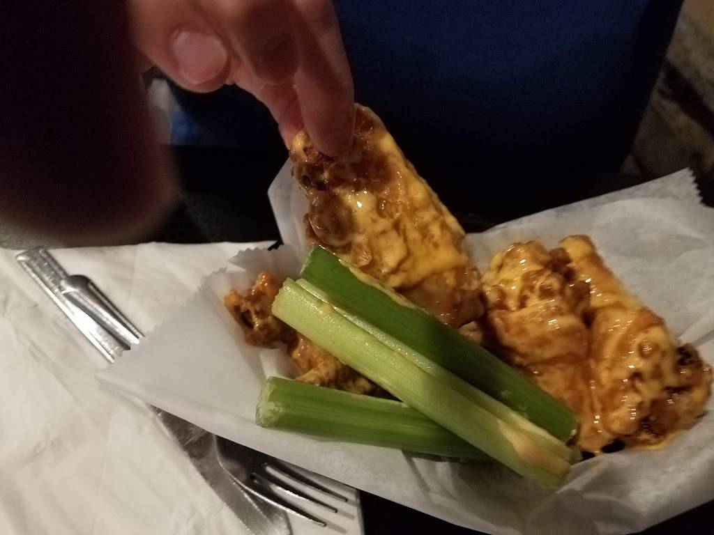 Cozy Inn | restaurant | 10906 Grand River Ave, Brighton, MI 48116, USA | 8107753900 OR +1 810-775-3900