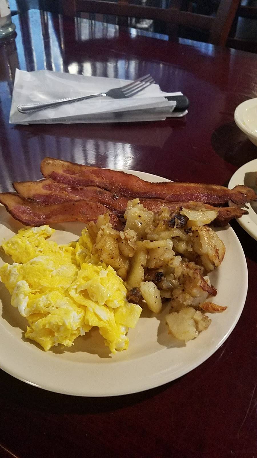 Meridian Street Café & Bar | restaurant | 1800 Dickerson Pike, Nashville, TN 37207, USA | 6152628986 OR +1 615-262-8986