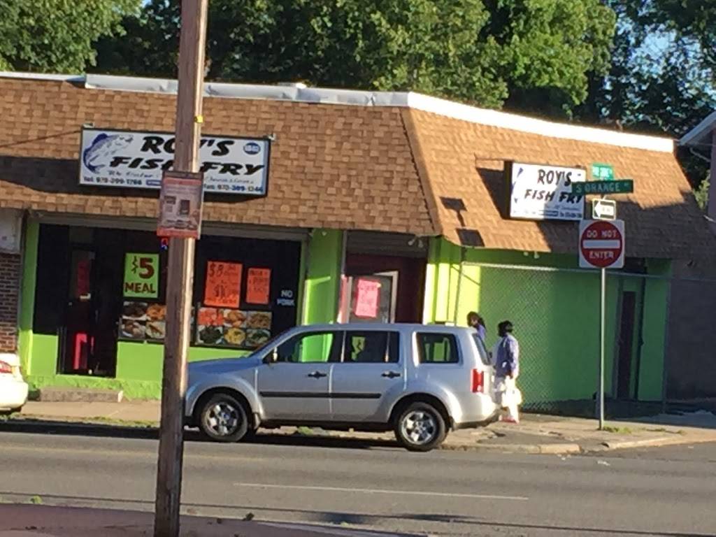 Roys Fish Fry | restaurant | 830 S Orange Ave, Newark, NJ 07106, USA | 9733991266 OR +1 973-399-1266