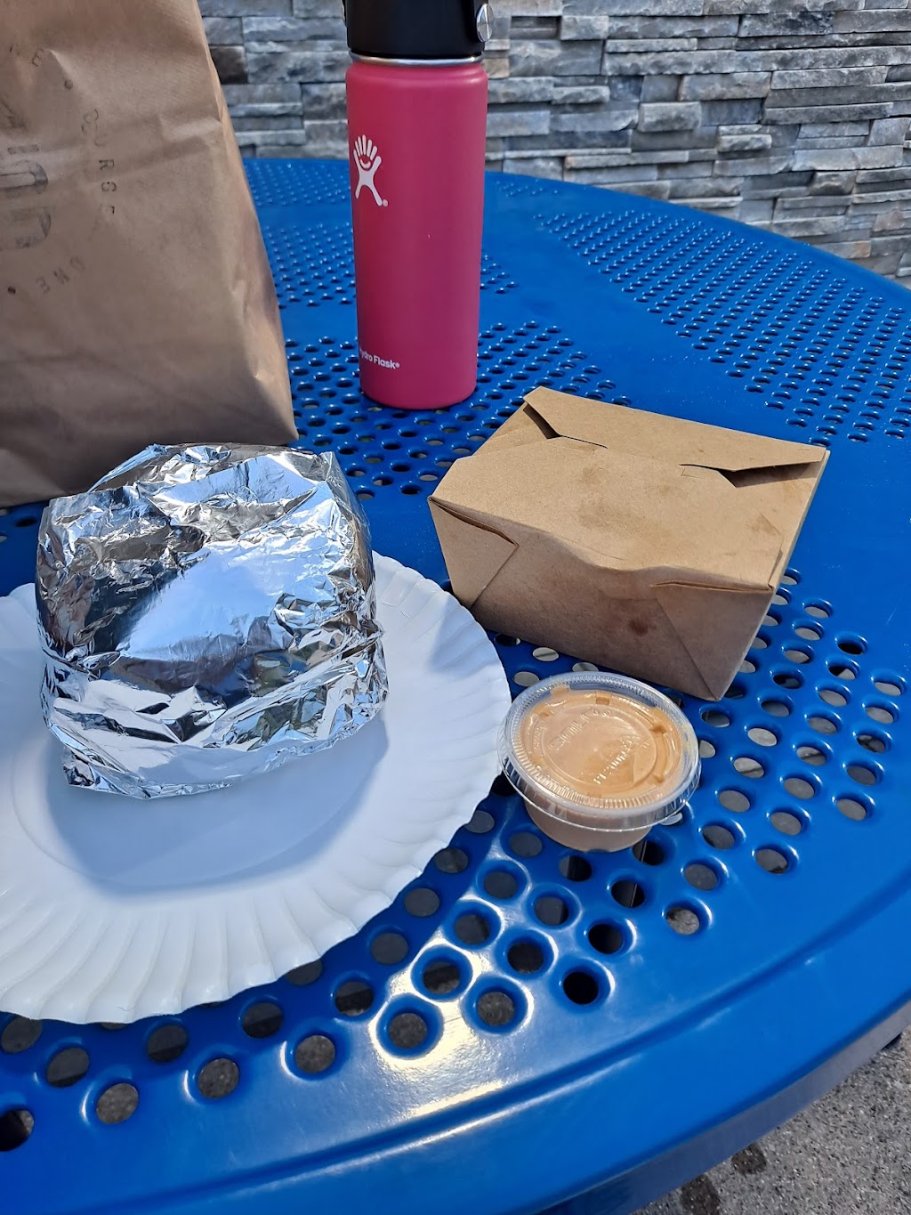 Burger One (Warren Mi ) Halal | restaurant | 25700 Dequindre Rd, Warren, MI 48091, USA | 5862848484 OR +1 586-284-8484