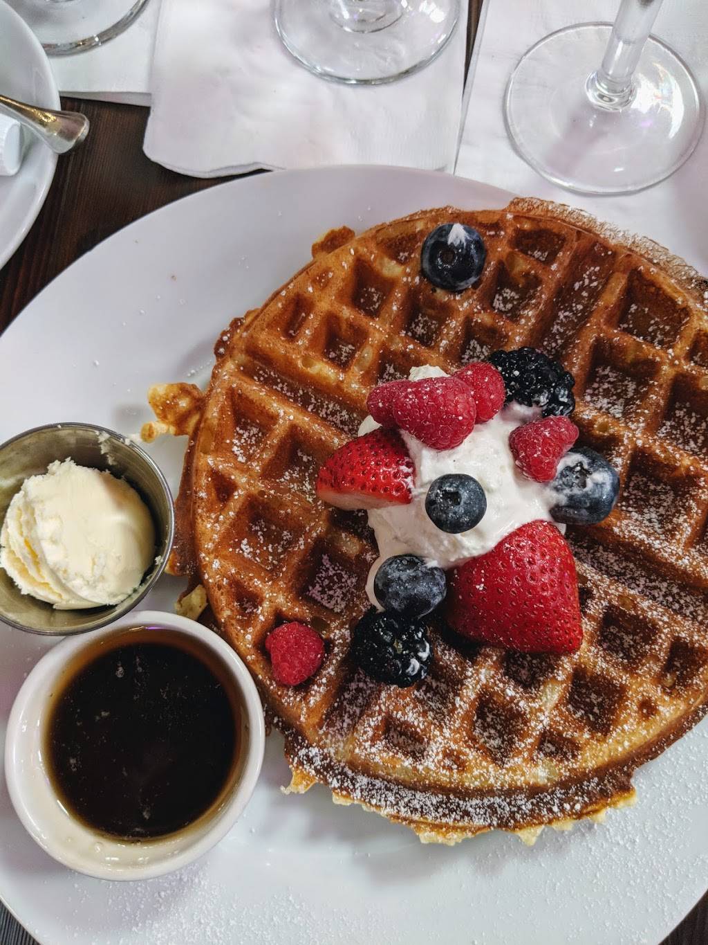 The Tower Craft Bar & Grill | restaurant | 1200 Truxtun Ave #100, Bakersfield, CA 93301, USA | 6613219597 OR +1 661-321-9597