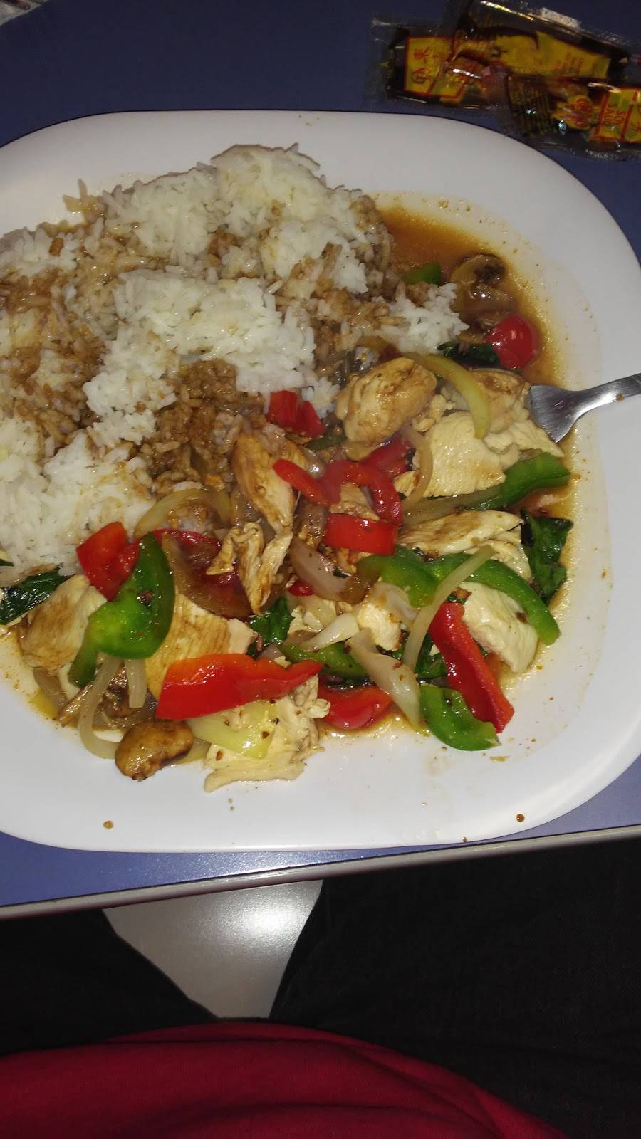 Rice & Roll | restaurant | 3312 W Foster Ave, Chicago, IL 60625, USA | 7732676808 OR +1 773-267-6808