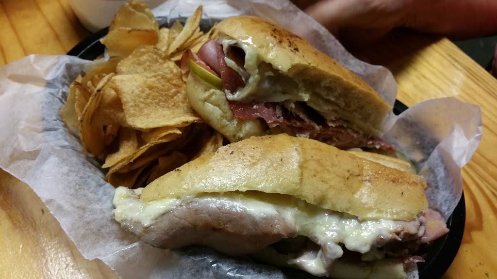 Sunset Grille | restaurant | 2996 Dr M.L.K. Jr St N, St. Petersburg, FL 33704, USA | 7278232382 OR +1 727-823-2382