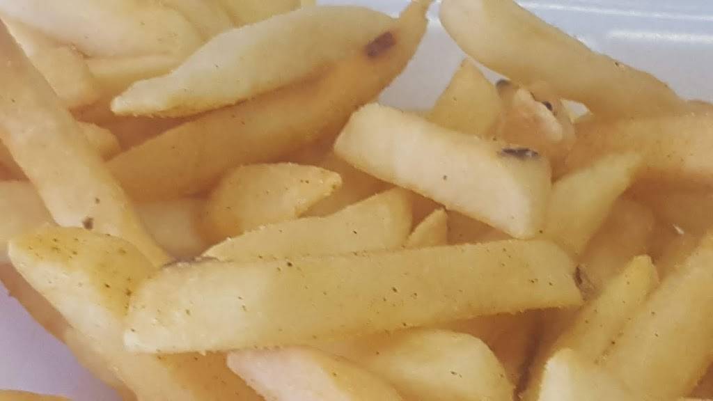 Hot wing connections | restaurant | 1807 S Lumpkin Rd # F, Columbus, GA 31903, USA | 7066827891 OR +1 706-682-7891