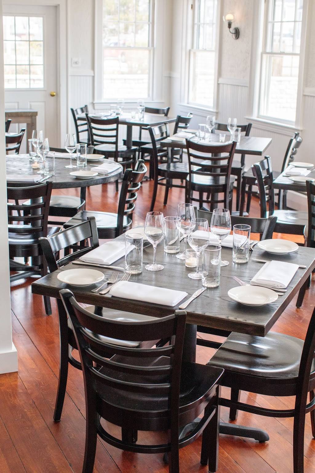 Carriage House Restaurant | restaurant | 2263 Ocean Blvd, Rye, NH 03870, USA | 6039648251 OR +1 603-964-8251