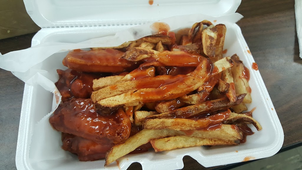 Fosters Party Shop | restaurant | 1411 McGuffey Rd, Youngstown, OH 44505, USA | 3307469099 OR +1 330-746-9099