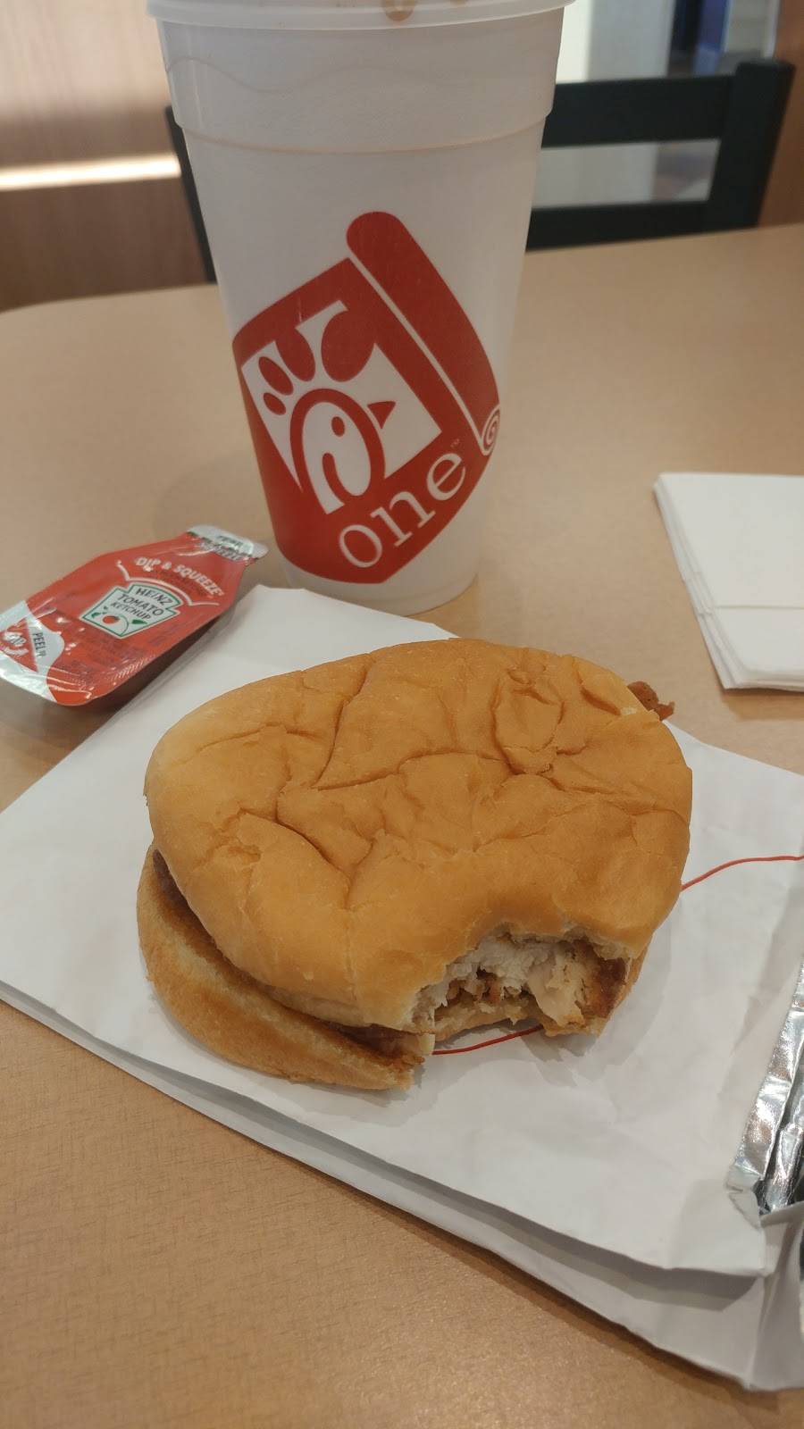 Chick-fil-A | restaurant | 3825 College St, Beaumont, TX 77701, USA | 4098358114 OR +1 409-835-8114