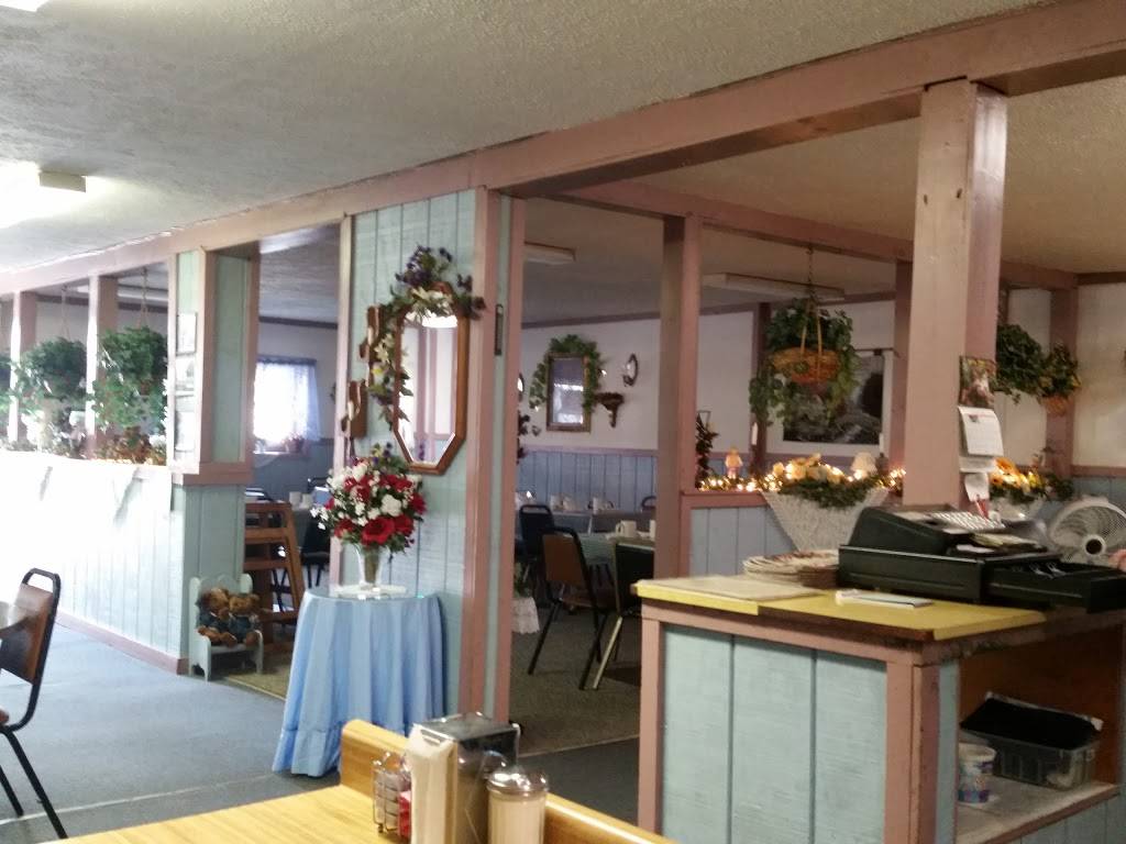 Myers Country Diner | restaurant | 105 E Main St, West Lafayette, OH 43845, USA | 7405450700 OR +1 740-545-0700