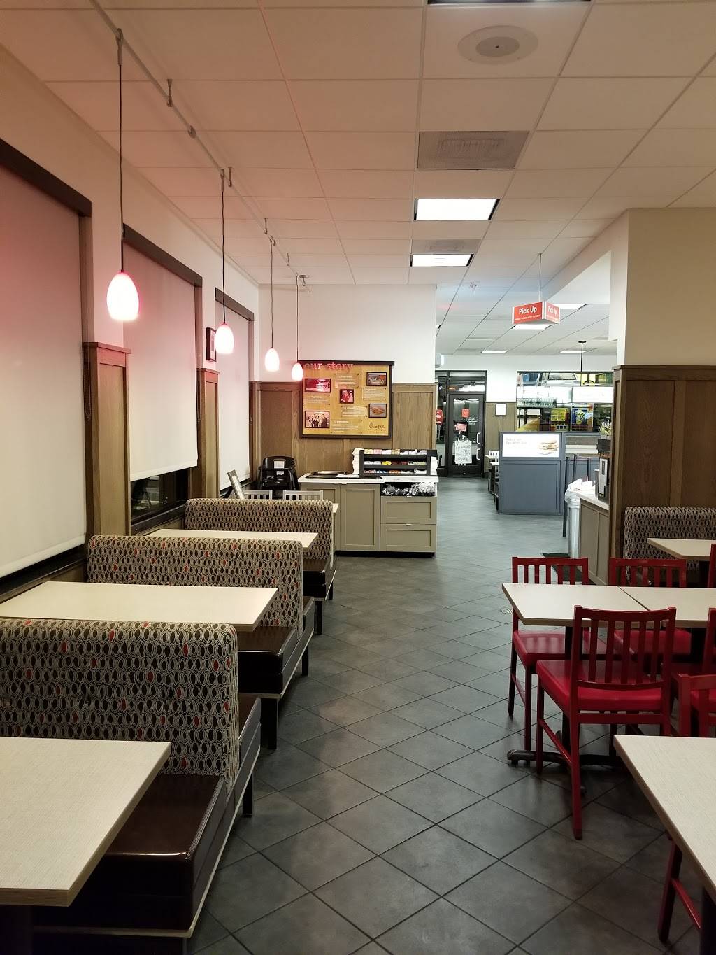 Chick-fil-A | restaurant | 2585 FL-50, Clermont, FL 34711, USA | 3522417076 OR +1 352-241-7076