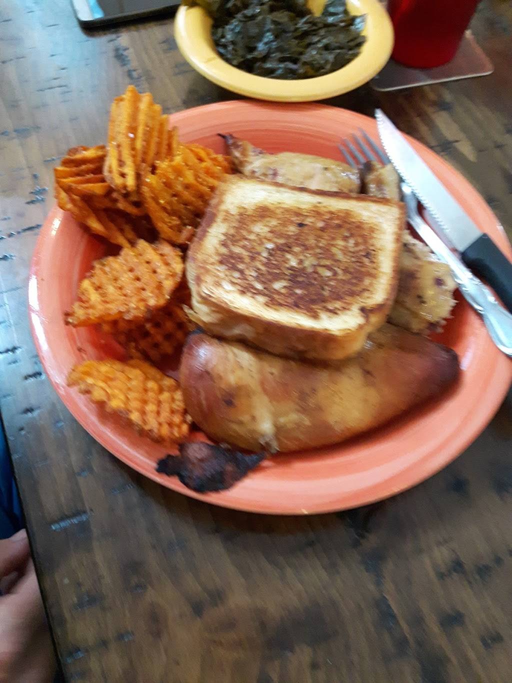 KC Que BBQ | restaurant | 310 E Tarpon Ave, Tarpon Springs, FL 34689, USA | 7277413355 OR +1 727-741-3355