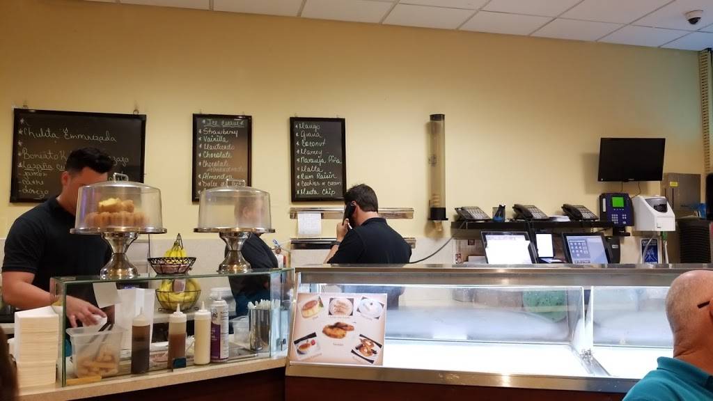 Polo Norte | meal takeaway | 8531 Northwest 186th Street, Miami, Hialeah, FL 33015, USA | 3058294800 OR +1 305-829-4800