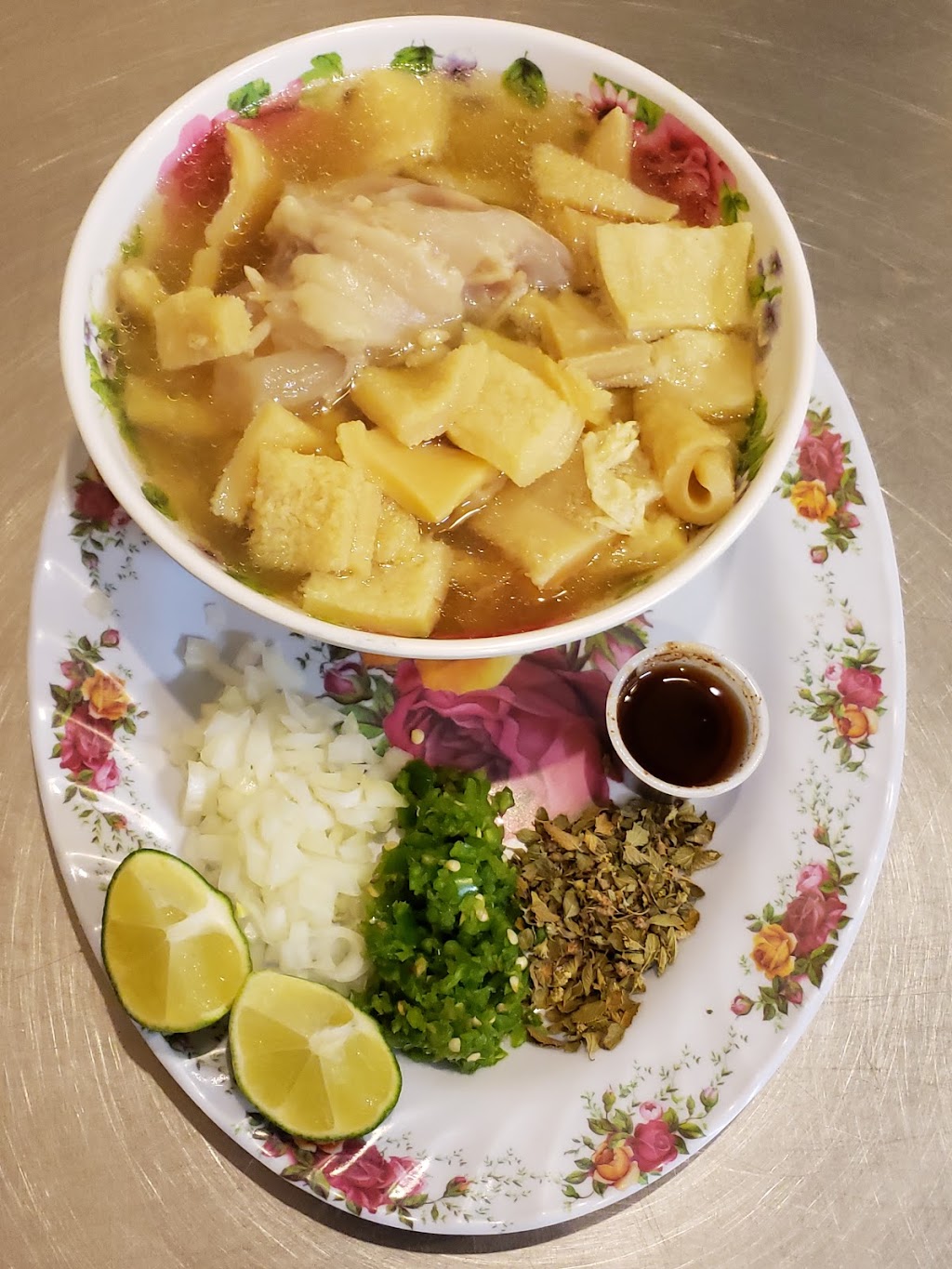 Tacos pipu infante | restaurant | 613 S Mission St, Wenatchee, WA 98801, USA | 5097410691 OR +1 509-741-0691