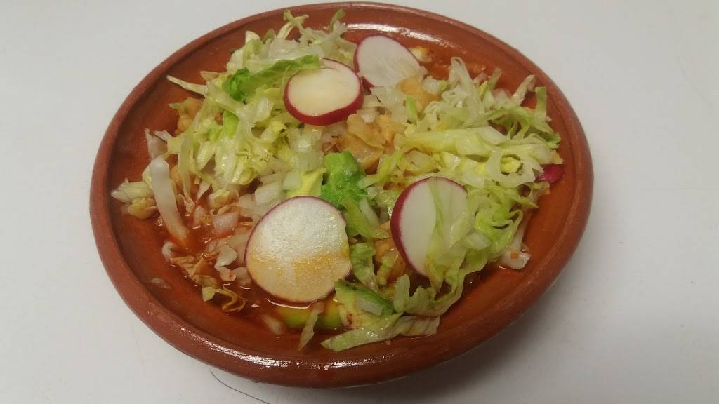 Quesadilla Monarca | restaurant | 3645 1, 2, W 83rd Pl, Chicago, IL 60652, USA | 7734243517 OR +1 773-424-3517