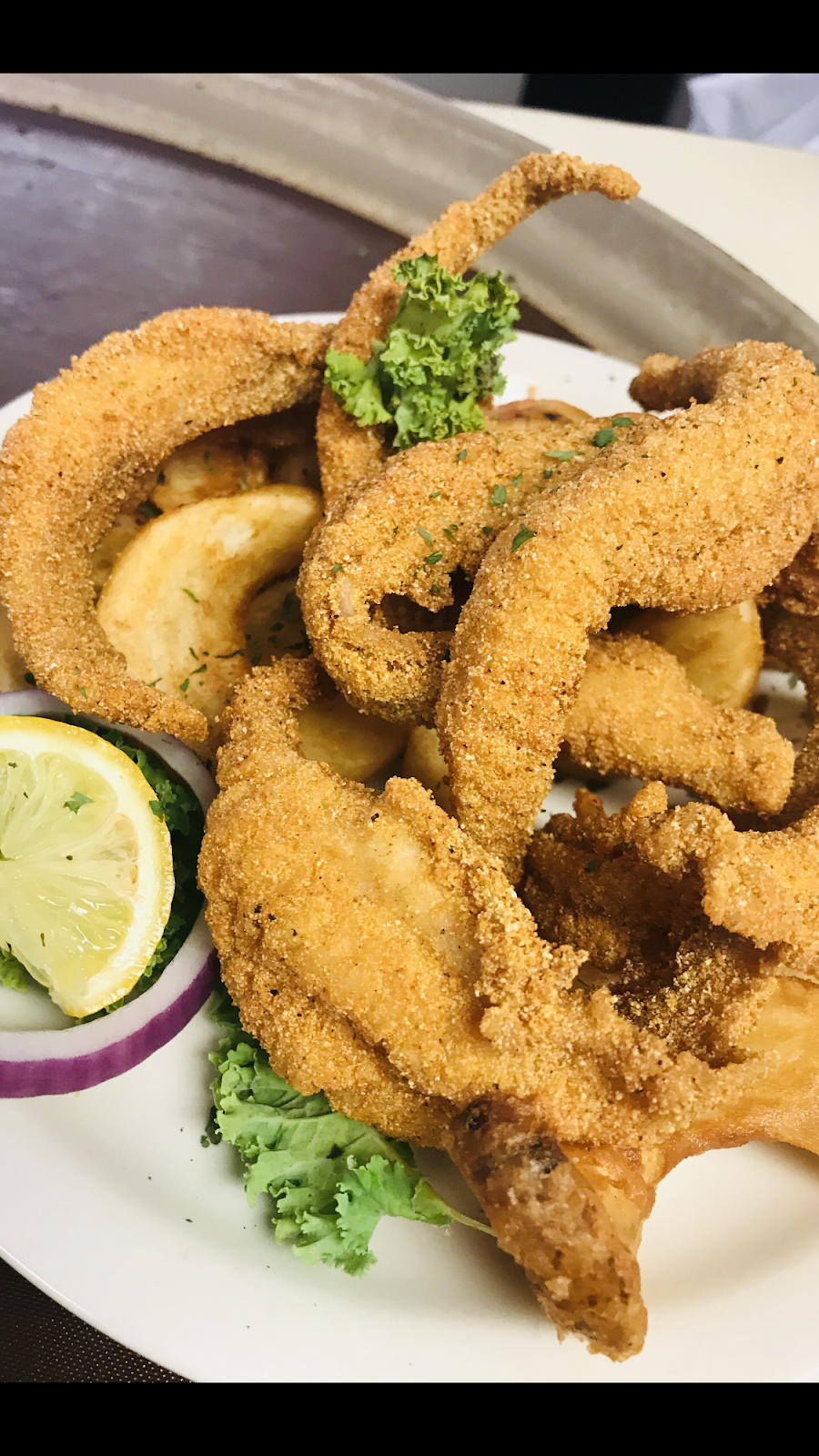 Trotline Cafe & Cocktails | restaurant | 9464 Mansfield Rd, Shreveport, LA 71118, USA | 3185623844 OR +1 318-562-3844