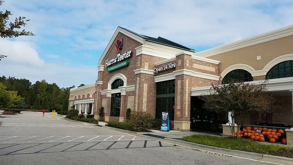 Harris Crossing | shopping mall | 13686 Capital Blvd, Wake Forest, NC 27587, USA | 9198314900 OR +1 919-831-4900