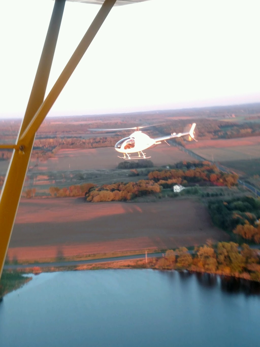 Ceder Lake Seaplane-Wi35 | restaurant | 1176 County Rd H, New Richmond, WI 54017, USA | 7152487012 OR +1 715-248-7012