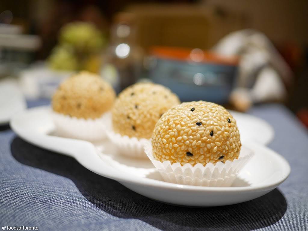 Blue Lagoon Seafood Master | restaurant | 888 Dundas St E C3&4, Mississauga, ON L4Y 4G6, Canada | 9055669888 OR +1 905-566-9888