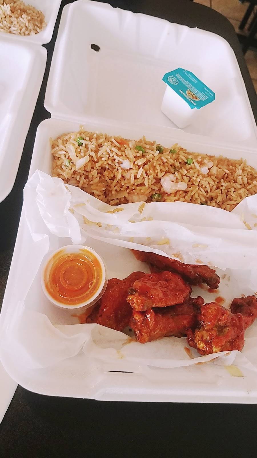 A Town Wings | restaurant | Richmond Plaza, 3435 Wrightsboro Rd #1130, Augusta, GA 30909, USA | 7067333144 OR +1 706-733-3144