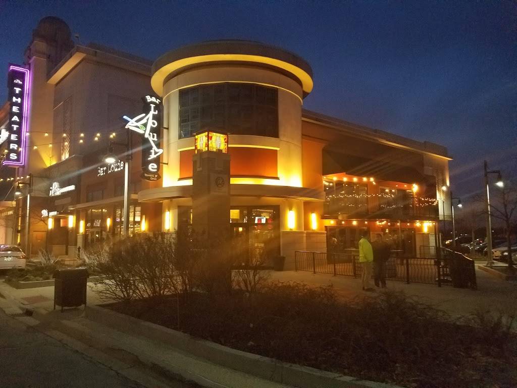 Bar Louie - The Promenade Bolingbrook | night club | 619 E Boughton Rd #A, Bolingbrook, IL 60440, USA | 6304107100 OR +1 630-410-7100