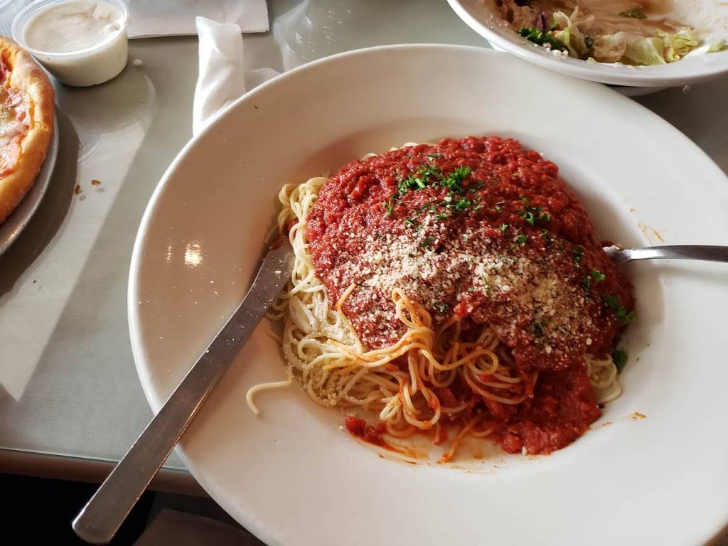 Matts Italian Cuisine | restaurant | 2771 Monument Rd, Jacksonville, FL 32225, USA | 9046464411 OR +1 904-646-4411