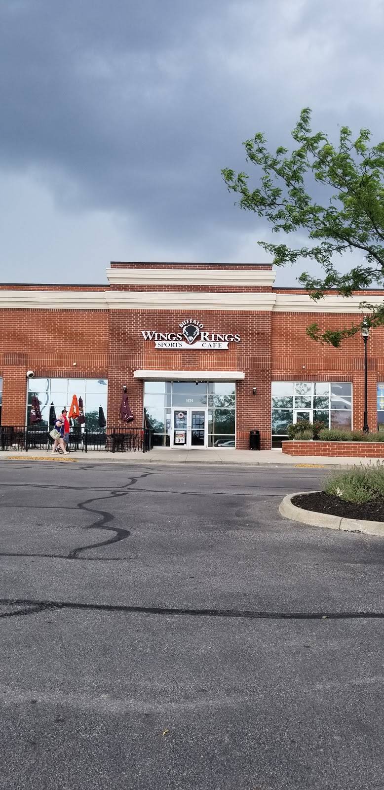 Buffalo Wings & Rings | restaurant | 1574 Stringtown Rd, Grove City, OH 43123, USA | 6148010900 OR +1 614-801-0900