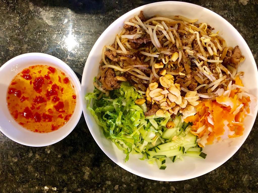 Pho Duy Pearland | restaurant | 3145 Silverlake Village Dr, Pearland, TX 77584, USA | 8323280147 OR +1 832-328-0147