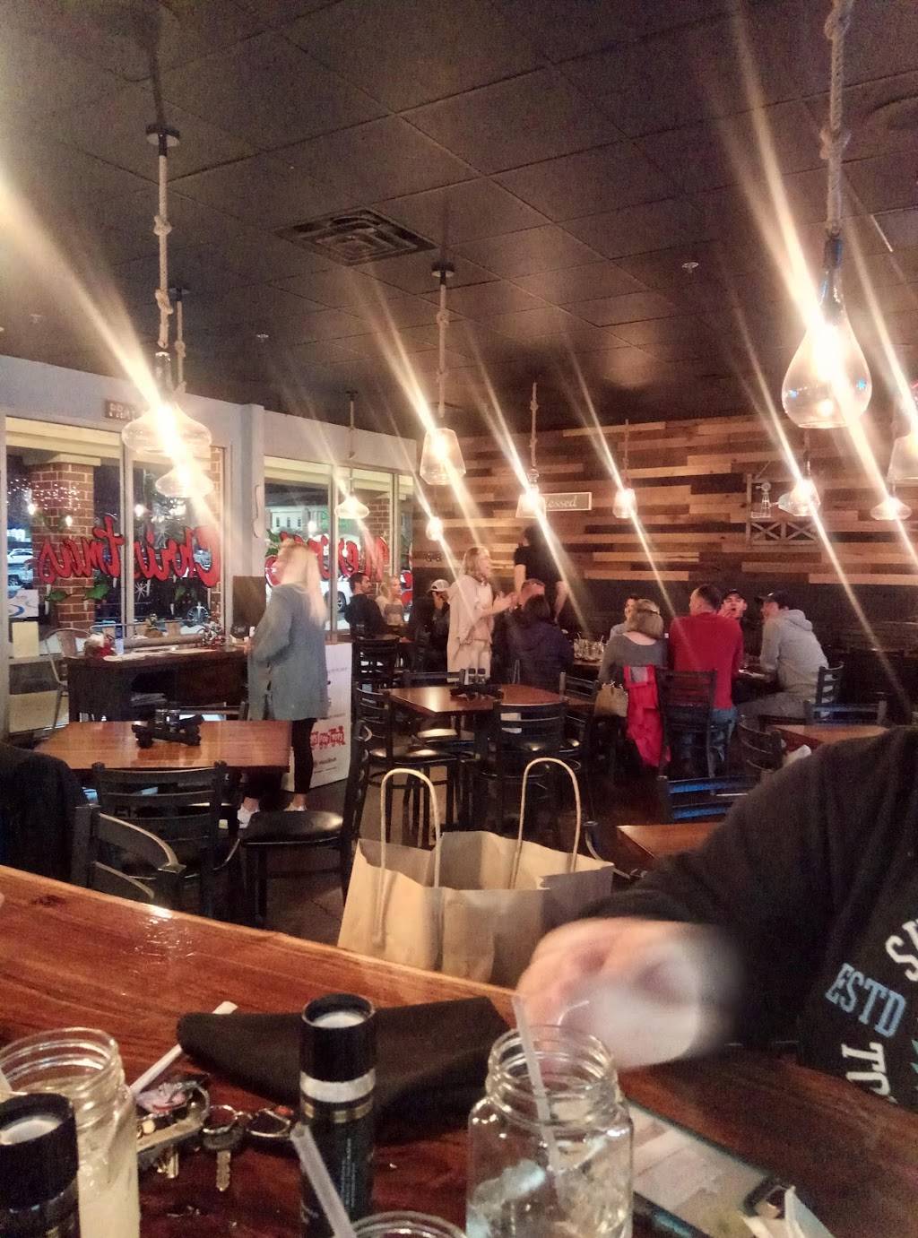 Catch 22 Bar & Grill | restaurant | 12418 Cumming Hwy Suite 406, Canton, GA 30115, USA | 4702973525 OR +1 470-297-3525