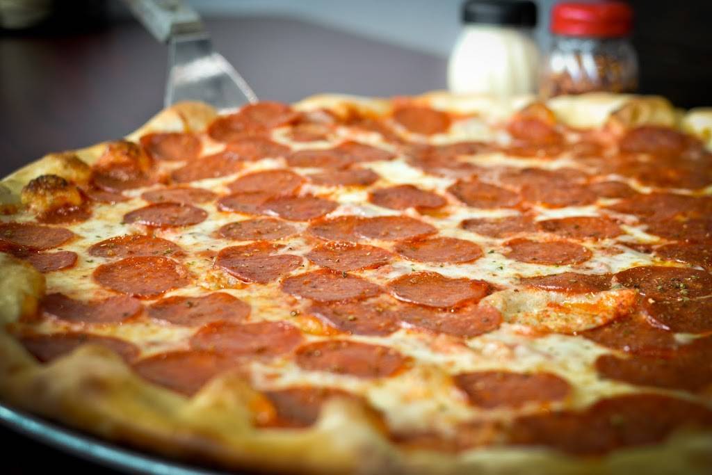 Rockn Dough Pizza & Brewery | restaurant | 3449 Dickerson Pike, Nashville, TN 37207, USA | 6293330404 OR +1 629-333-0404