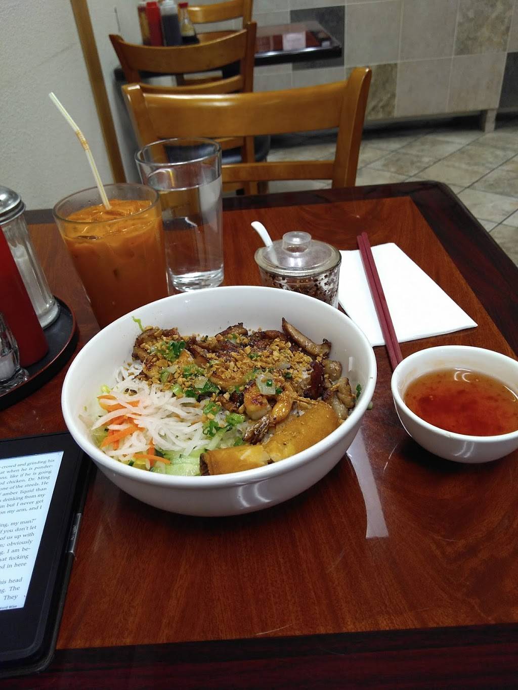 Pho Thap Ba | restaurant | 10574 SE 32nd Ave, Milwaukie, OR 97222, USA | 5036590149 OR +1 503-659-0149