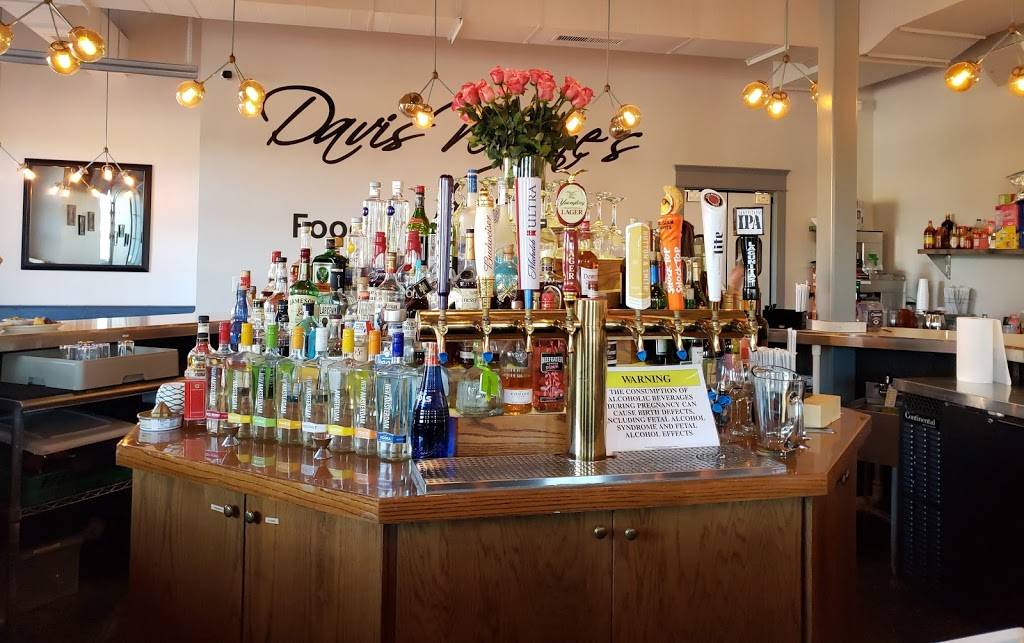 Davis Waynes | restaurant | 9454 Bradmore Ln, Ooltewah, TN 37363, USA | 4232698969 OR +1 423-269-8969