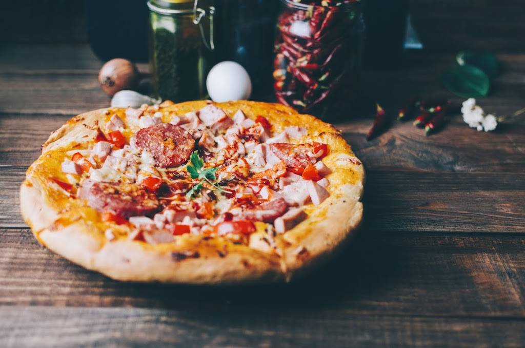 Rickys Eastbound | restaurant | 5755 Mountain Hawk Dr, Santa Rosa, CA 95409, USA | 7078435143 OR +1 707-843-5143