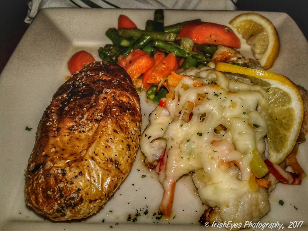 Cafe De Paris | restaurant | 1203, 97, Willard St, Quincy, MA 02169, USA | 6174729311 OR +1 617-472-9311