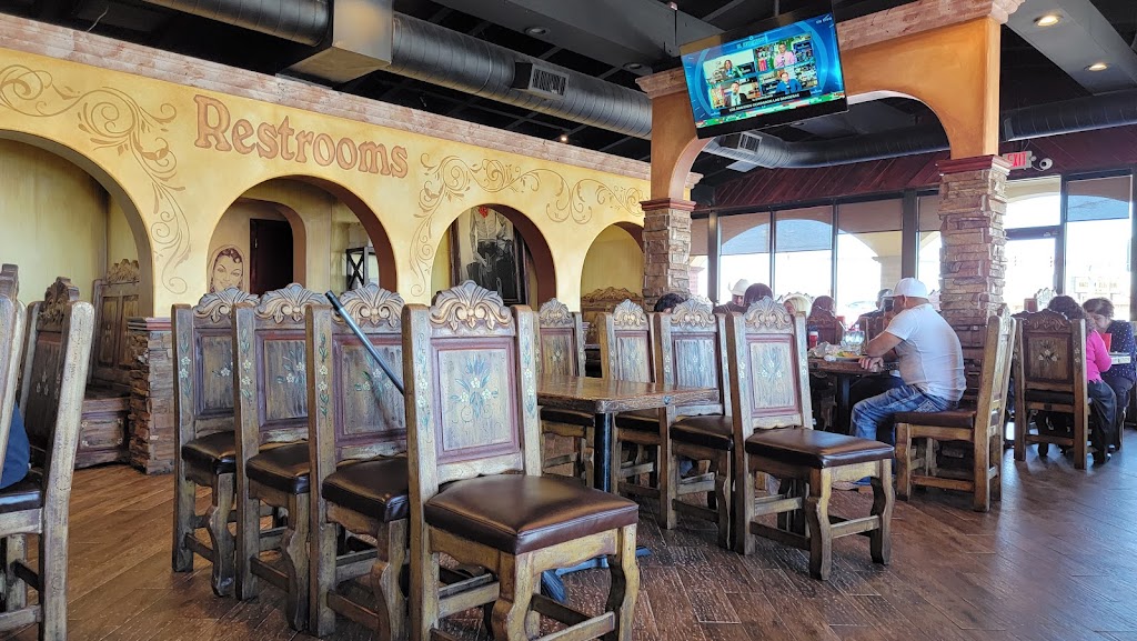 Hacienda Vieja | restaurant | 515 Andrews Hwy, Midland, TX 79701, USA | 4322622458 OR +1 432-262-2458