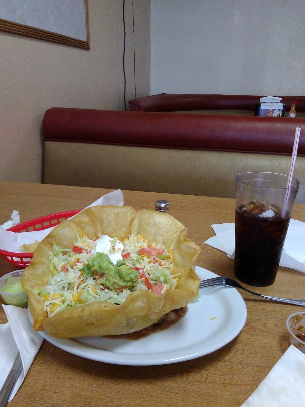 El Comal #2 | restaurant | 27192 Sun City Blvd, Sun City, CA 92586, USA | 9514589392 OR +1 951-458-9392