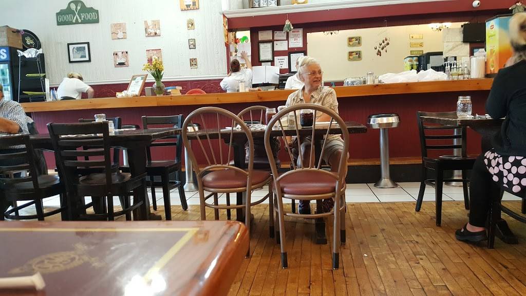 Vittles | restaurant | 107 Main St, Pittsfield, ME 04967, USA | 2074878181 OR +1 207-487-8181