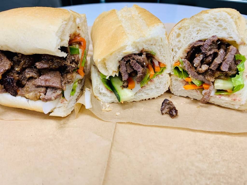 banh mi & tea | restaurant | 9321 6 Mile Cypress Pkwy #160, Fort Myers, FL 33966, USA | 2392028078 OR +1 239-202-8078
